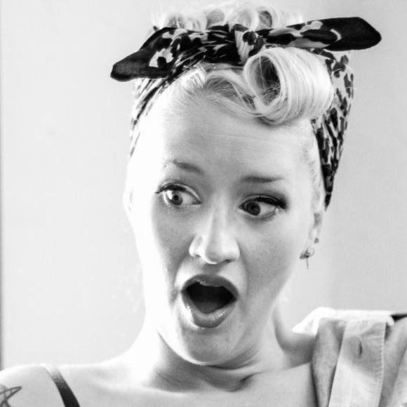 Meet your Posher, Hannah - Picture 1 of 1